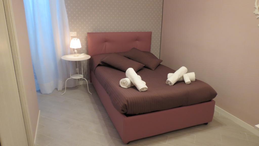 B&B La Casita โรม ภายนอก รูปภาพ